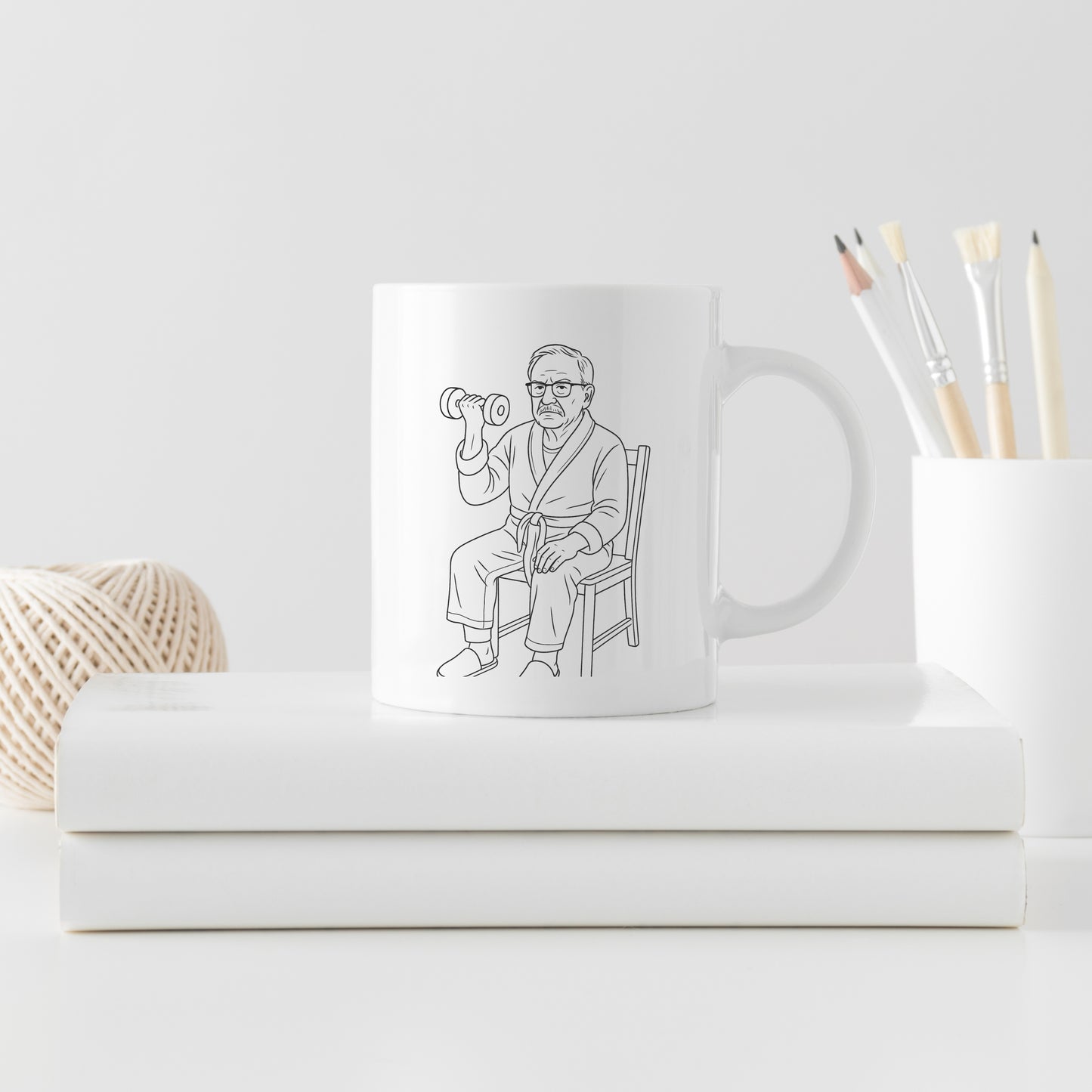 🏋️‍♂️ Egon Fitness Tasse – Der stärkste Rentner im Bademantel