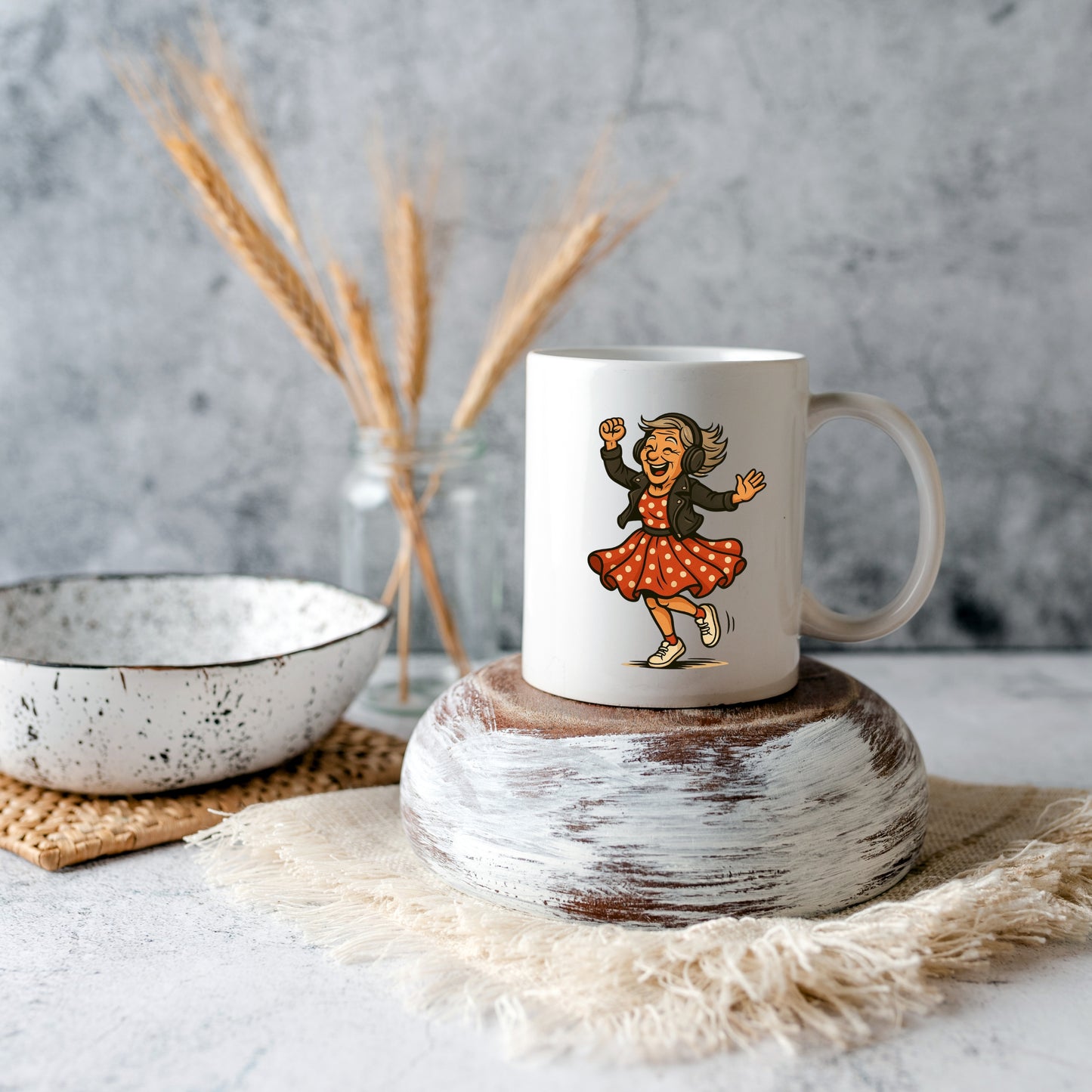 🎸 Oma Rock’n’Roll Tasse – Die Queen der guten Laune